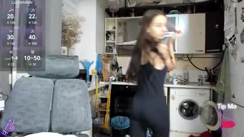 Nika online show from 11/29/25, 04:54