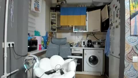 Snapshot of _nika_kik chatting on 04/29/26, 05:30 Nika online show from 04/29/26, 05:30