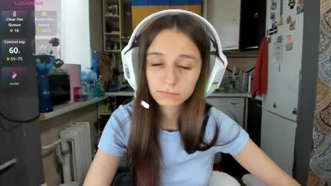 Snapshot of _nika_kik chatting on 05/12/26, 03:31 Nika online show from 05/12/26, 03:31