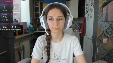 Snapshot of _nika_kik chatting on 05/19/26, 12:55 Nika online show from 05/19/26, 12:55