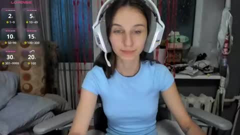 Snapshot of _nika_kik chatting on 07/10/26, 05:48 Nika online show from 07/10/26, 05:48