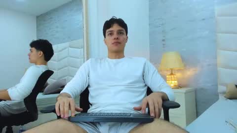 Noah Heyden online show from 01/22/25, 07:13