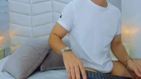 Noah Heyden online show from 01/29/25, 05:24