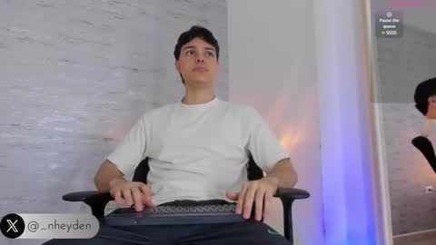 Noah Heyden online show from 03/07/25, 01:29