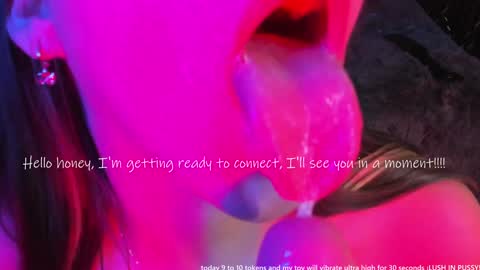 _noahjones online show from 12/21/24, 11:44