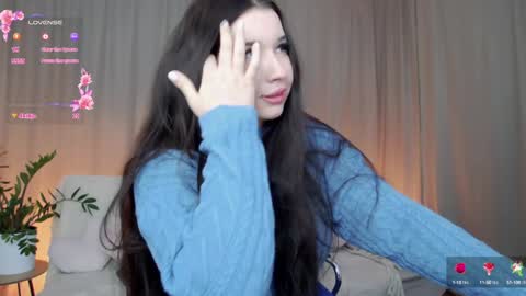 Vivian online show from 01/19/25, 02:17