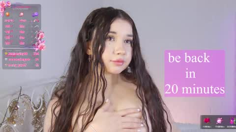 Vivian online show from 02/25/25, 05:36