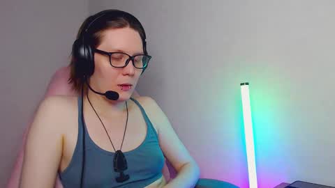 Tracy online show from 02/25/25, 08:51