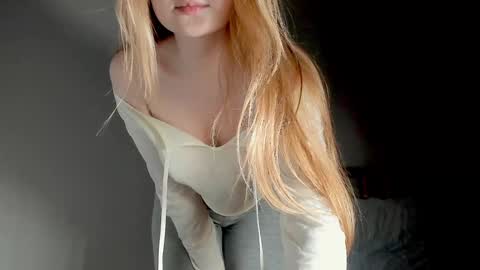  Adalin  online show from 12/02/25, 09:43
