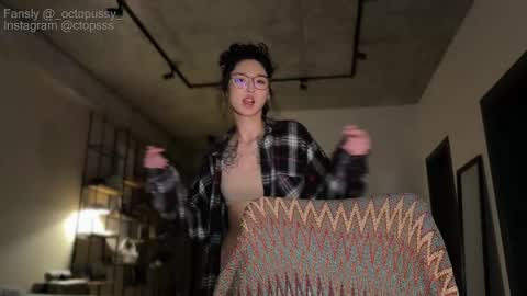 Mikayla online show from 02/27/26, 07:58