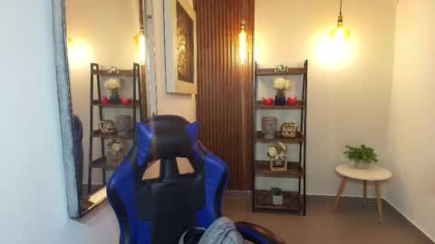 Olivia online show from 01/13/26, 10:53