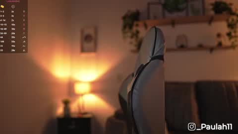 Snapshot of _paulah2 chatting on 10/28/25, 08:00 _paulah2 online show from 10/28/25, 08:00