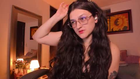 violeta ig  online show from 11/07/25, 04:56