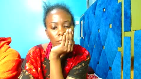 Snapshot of _peach_p chatting on 02/02/25, 09:13 Peach online show from 02/02/25, 09:13