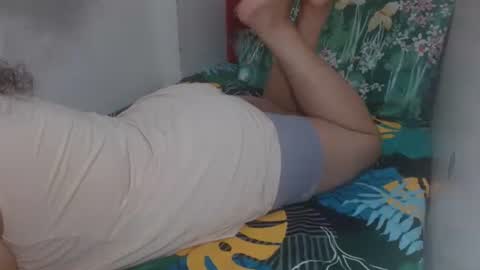 Snapshot of _pinayglamourbum_143xxx_ chatting on 02/17/25, 11:13 Pinaylovelybum online show from 02/17/25, 11:13