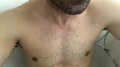 Snapshot of _pornstar_boy chatting on 01/13/25, 06:38 Sexy Daddy online show from 01/13/25, 06:38