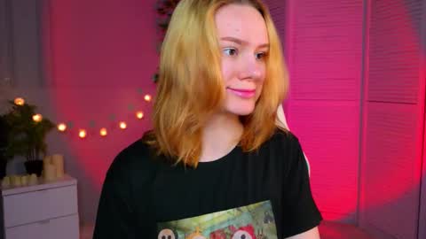 im Amy online show from 03/25/26, 06:41