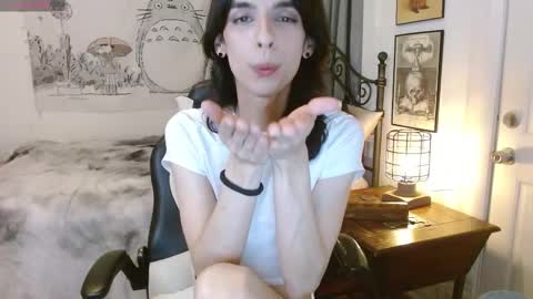 Raven online show from 10/13/25, 11:16