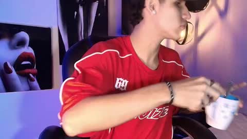 wav online show from 11/02/25, 05:54