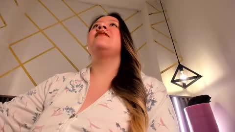 rebecca online show from 03/06/26, 01:02