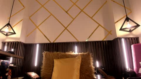 rebecca online show from 04/08/26, 01:27