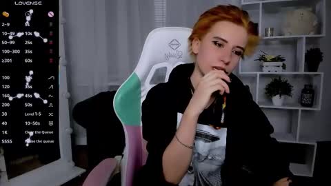 Rein online show from 11/16/25, 06:13