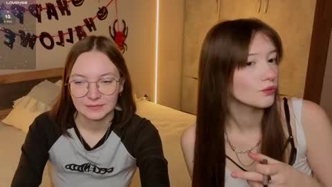 LISSAPVT IS OPEN online show from 10/29/25, 03:53