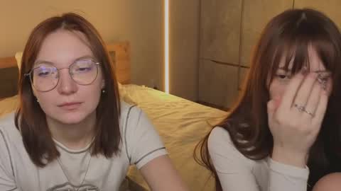 LISSAPVT IS OPEN online show from 03/21/26, 04:21