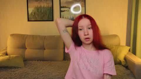 Snapshot of _reverse_gang_ chatting on 04/20/26, 07:15 LISSAPVT IS OPEN online show from 04/20/26, 07:15