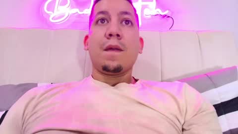 Roberto online show from 12/27/24, 12:56