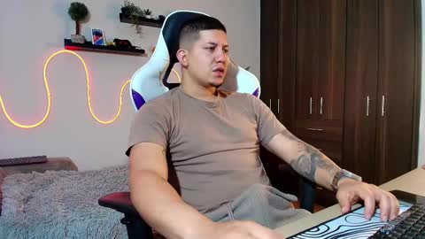 Roberto online show from 02/17/25, 12:38