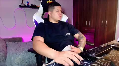 Roberto online show from 03/12/25, 12:36