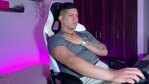 Roberto online show from 10/22/25, 09:20