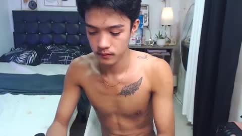 Snapshot of _robinmartinxx chatting on 02/28/25, 05:48 _robinmartinxx online show from 02/28/25, 05:48