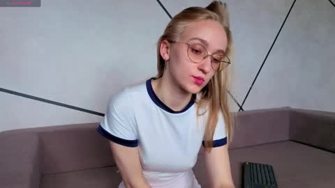 Ruby online show from 05/22/26, 06:42