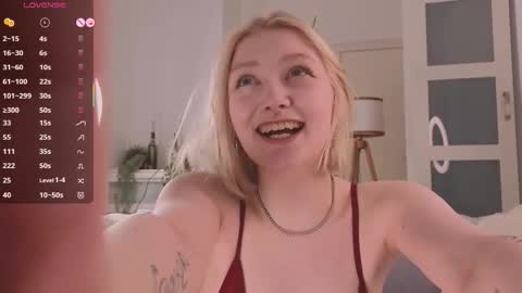 Eve online show from 10/10/25, 04:06