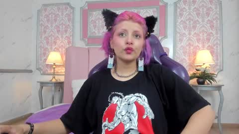 Snapshot of _saakuraa_ chatting on 12/05/24, 08:11 1430 2100 -5 online show from 12/05/24, 08:11