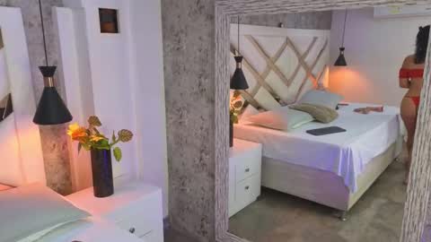 Snapshot of _saara_evans_ chatting on 10/02/25, 08:16 Sara online show from 10/02/25, 08:16