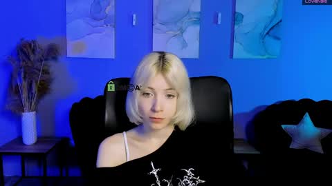 sabrina  online show from 05/16/26, 08:44