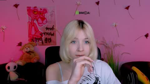 sabrina  online show from 06/01/26, 06:42