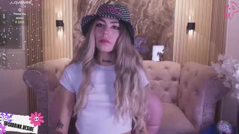 Snapshot of _sabrinaa_1 chatting on 11/07/25, 08:09 Sabrina online show from 11/07/25, 08:09