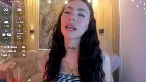 Snapshot of _sabrinaa_1 chatting on 06/11/26, 02:53 Sabrina online show from 06/11/26, 02:53