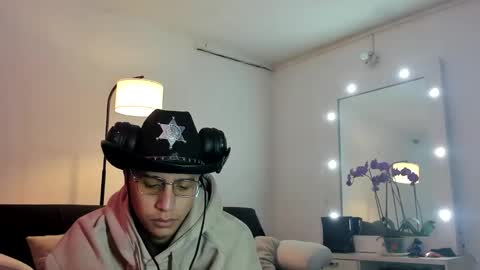 sair online show from 10/31/25, 03:35