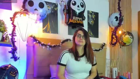 SAMANTHA FOX online show from 10/24/25, 11:17