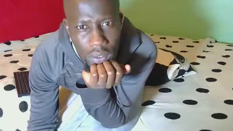 Snapshot of _sambo_ chatting on 01/27/25, 12:22 _sambo_ online show from 01/27/25, 12:22