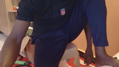 Snapshot of _sambo_ chatting on 03/02/25, 02:32 _sambo_ online show from 03/02/25, 02:32