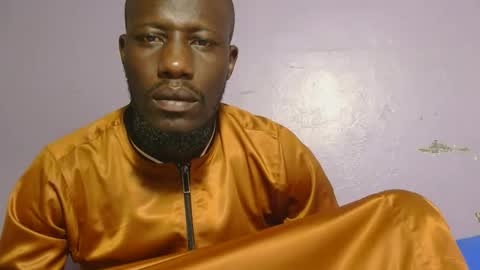 Snapshot of _sambo_ chatting on 09/19/25, 12:06 _sambo_ online show from 09/19/25, 12:06