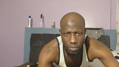 Snapshot of _sambo_ chatting on 11/23/25, 07:19 _sambo_ online show from 11/23/25, 07:19