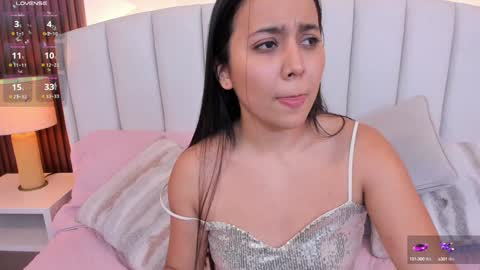 Snapshot of _sammy_fit chatting on 12/21/24, 02:58 Antonella online show from 12/21/24, 02:58