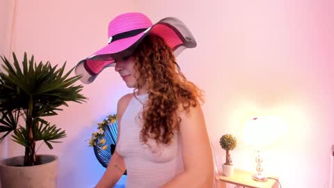 Snapshot of _samsexy_ chatting on 01/08/25, 02:25 Sam --- next stream 1 dic food and vino show . online show from 01/08/25, 02:25